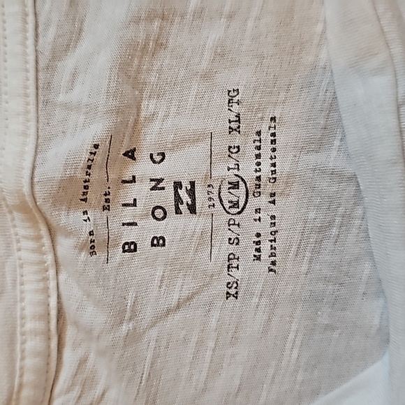 Billabong short sleeved tee - Picture 4 of 5